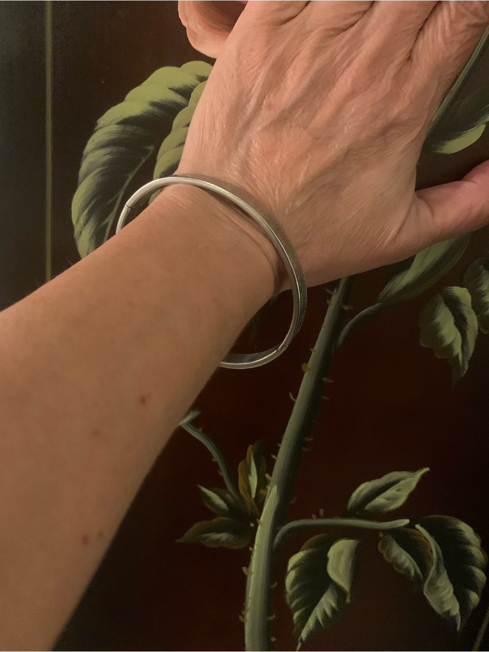 Classic Silver-Tone Women's Bangle Bracelet